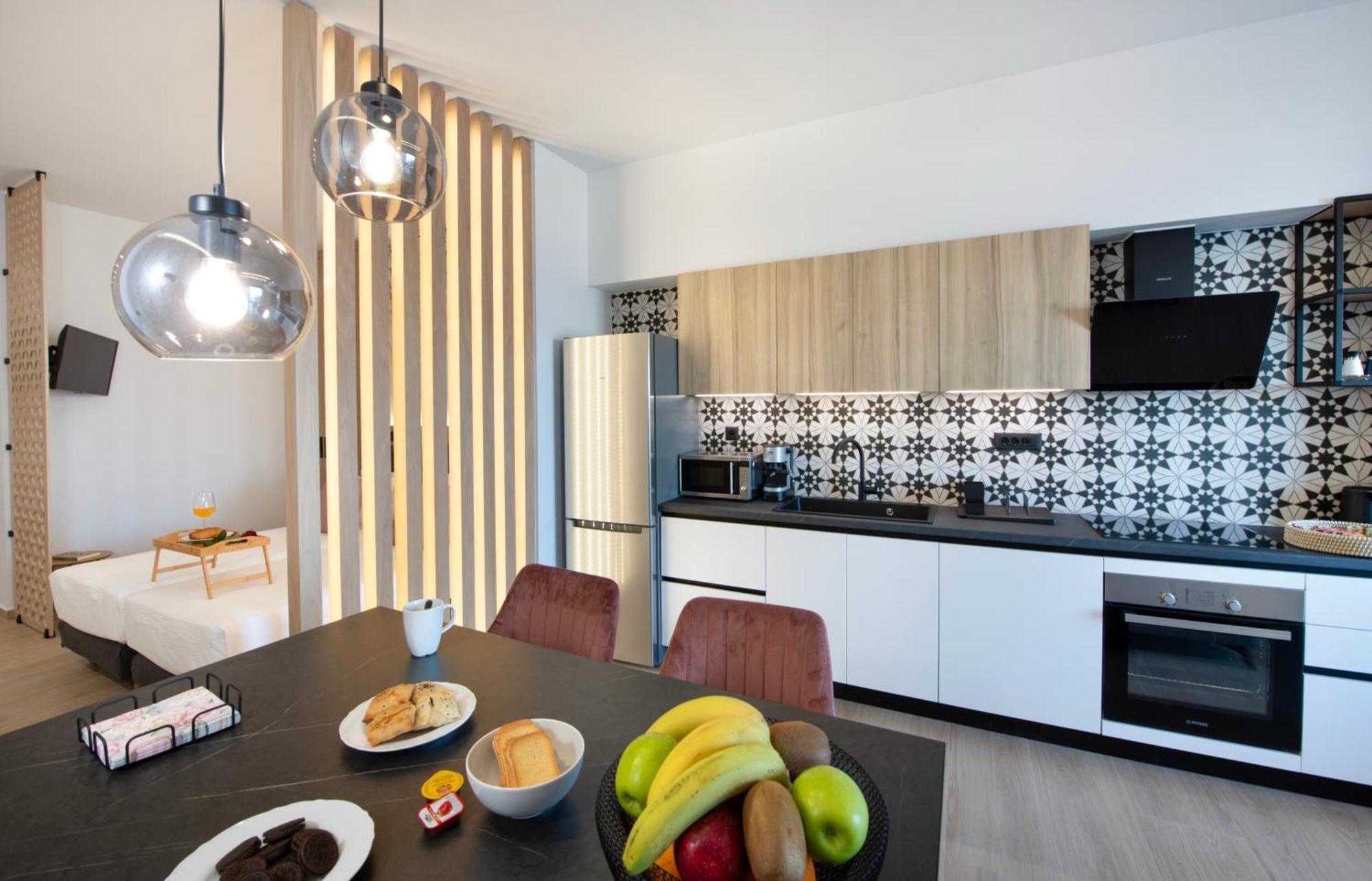 Alpha Suites Chania  ภายนอก รูปภาพ
